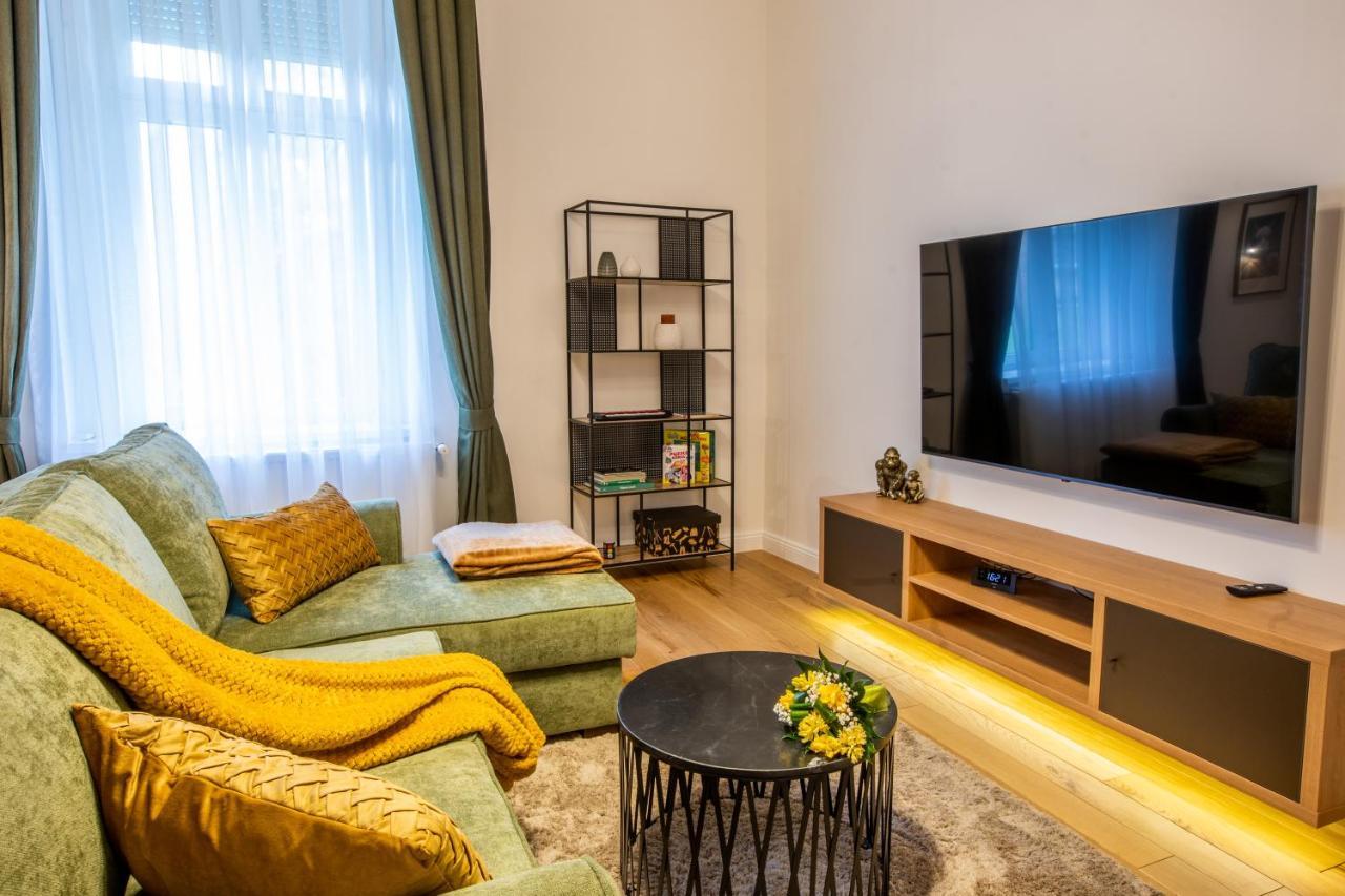 Borkapartman Segedín Exteriér fotografie
